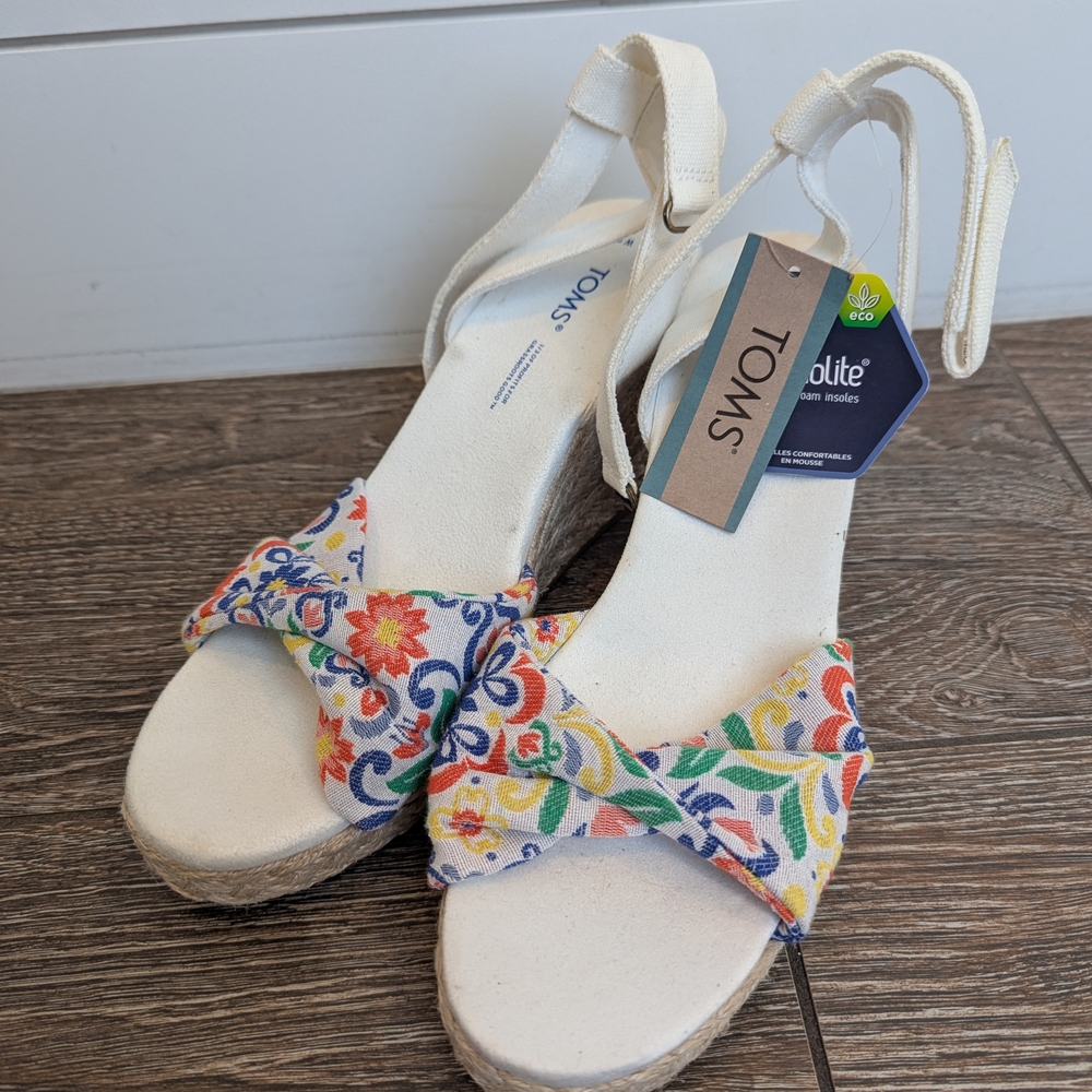 TOMS New Marisela Wedge Sandal Floral White Size 9 Spring - Picture 3 of 9
